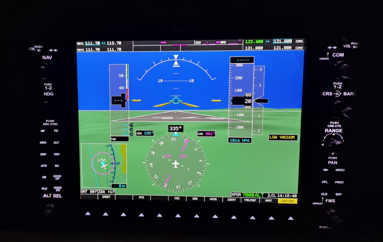 G1000